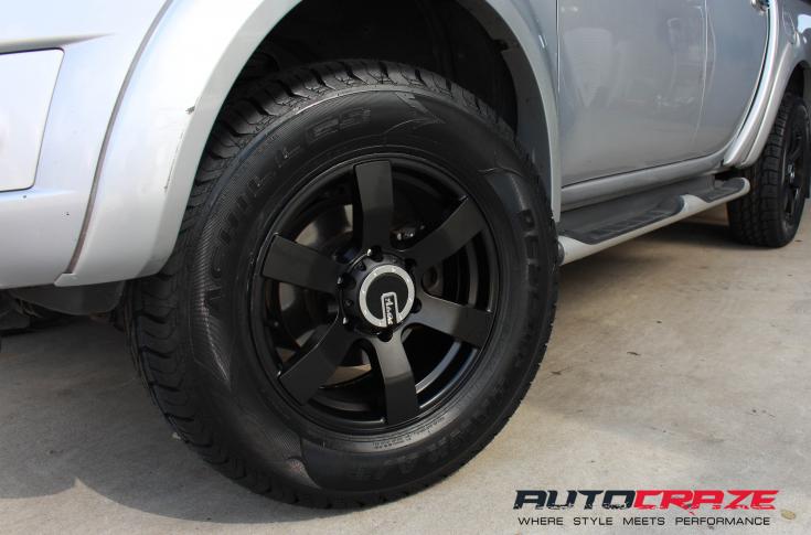 MITSUBISHI TRITON TYPHOON SATIN BLACK